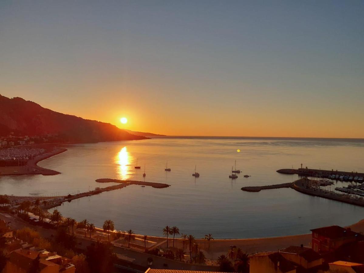 L'ensoleillee Vue Panoramique Mer, 250 M De La Et Du Centre * Menton