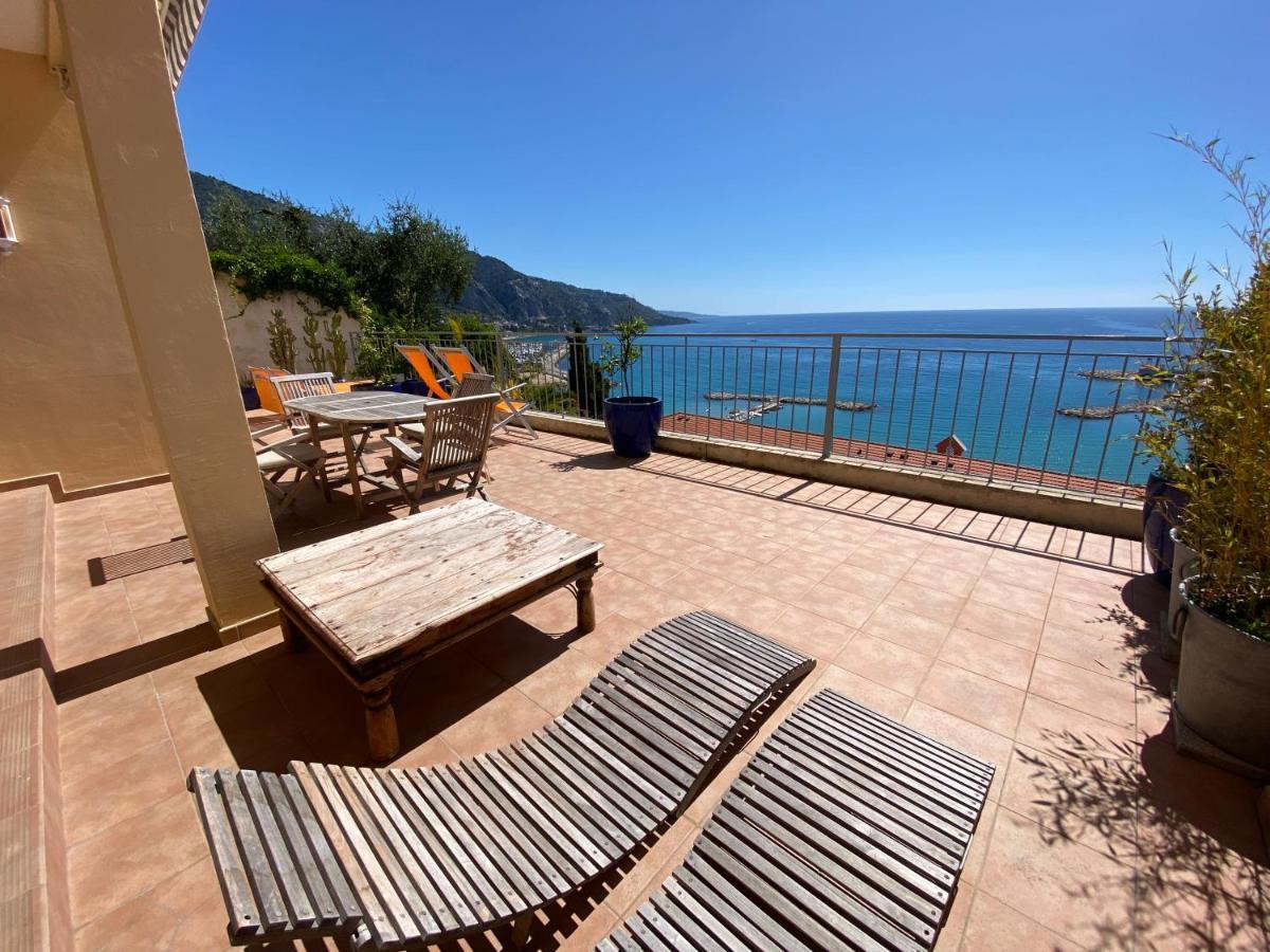 L'ensoleillée Vue Panoramique Mer, 250 M De La Et Du Centre Appartement Menton