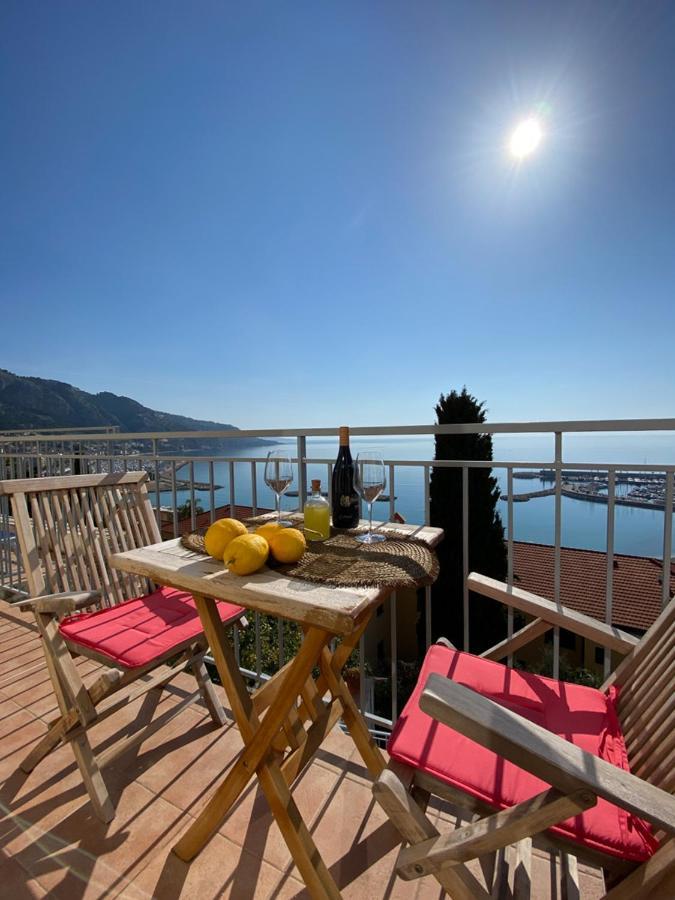 Apartment L'ensoleillee Vue Panoramique Mer, 250 M De La Et Du Centre *