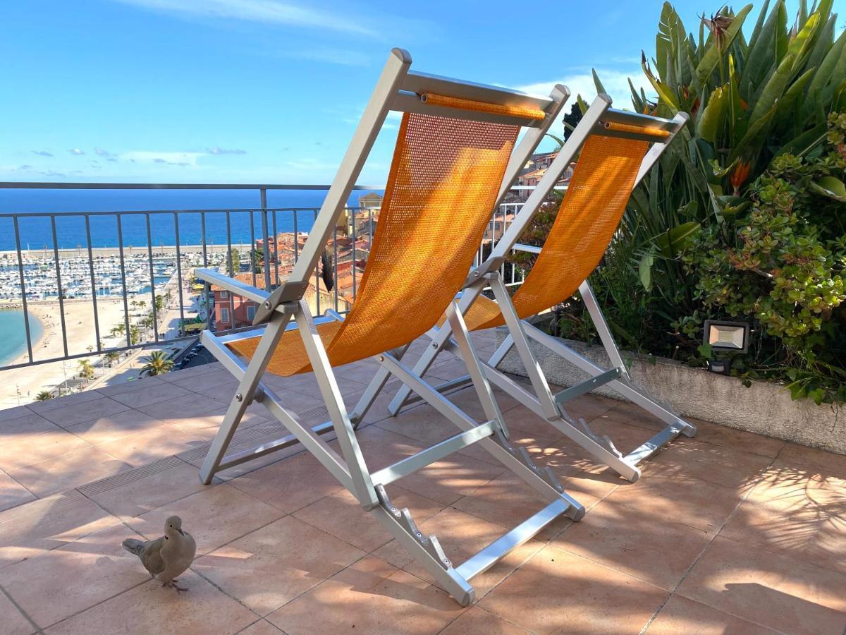 L'ensoleillee Vue Panoramique Mer, 250 M De La Et Du Centre Apartment *